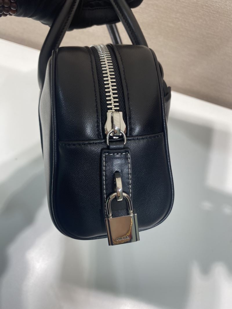 Pra*a top handle bags